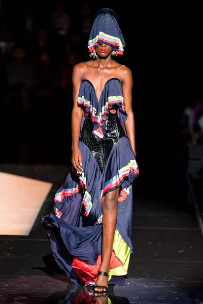 Look 22